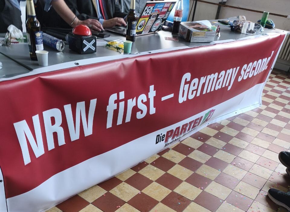 Die PARTEI NRW wählt Landesliste zur Landtagswahl 2027: NRW first – Germany second